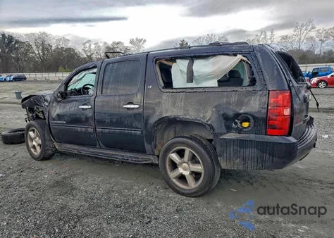 2013 Chevrolet Suburban C1500 Lt z USA, uszkodzony, nr VIN 1GNSCJE05DR118746